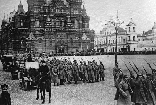 The history of the Soviet Union: Bolshevik forces marching on Red Square